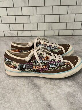 Simple Sneakers Eco Sneaks Shoes Womens 8 Brown Graphics Low Top Sustainable